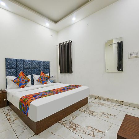 Fabexpress Divya Villa New Delhi Eksteriør billede